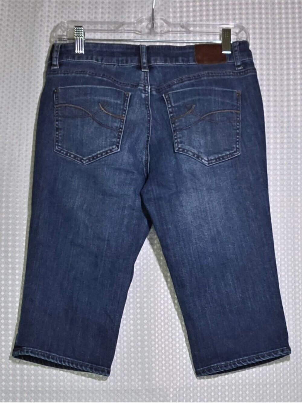 DKNY Jeans Ludlow Bermuda Shorts Dark Wash Denim Size 4 - Picture 4 of 11